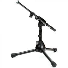 image K&M microphone stand Short
